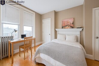 328 St Paul St in Brookline, MA - Building Photo - Building Photo