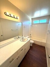 211 W Orange St in Santa Maria, CA - Building Photo - Building Photo