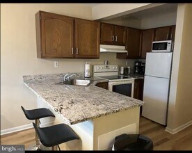 2701 Gull Way-Unit -2 in Ocean City, MD - Foto de edificio - Building Photo
