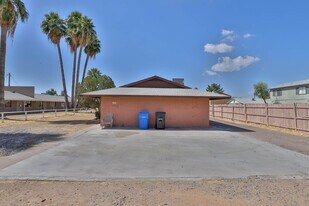 2245 W Glenrosa Ave in Phoenix, AZ - Building Photo