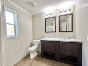 3701 2nd St in Coralville, IA - Building Photo - Building Photo