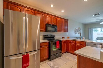 12303 Foxmoor Peak Dr in Riverview, FL - Building Photo - Building Photo
