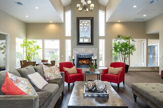 Vintage Ridge Apartment Homes in Santa Rosa, CA - Foto de edificio - Interior Photo