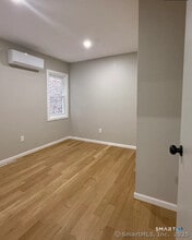 61 Field St in Waterbury, CT - Building Photo - Building Photo