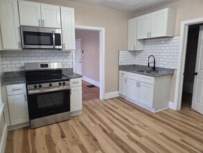 184 King St in Springfield, MA - Building Photo - Building Photo