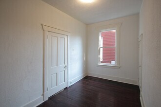 315 Franklin Ave, Unit 1 in Pittsburgh, PA - Foto de edificio - Building Photo