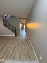2014 S Falcon Dr in Gilbert, AZ - Building Photo - Building Photo