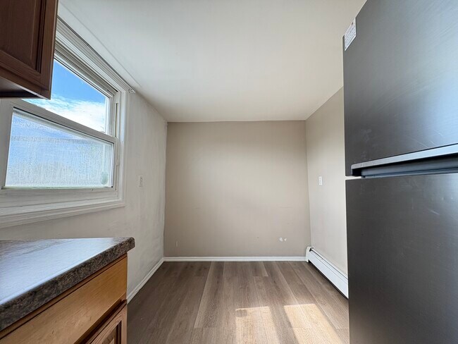 306 S 10th St, Unit 3 in Newark, NJ - Building Photo - Building Photo