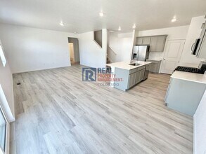 778 N Clubview St in Watkins, CO - Building Photo - Building Photo