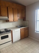 744 Colony Pl in Kinston, NC - Building Photo - Building Photo