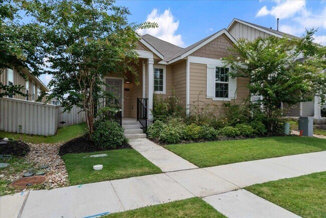 330 Hortus Dr in Kyle, TX - Building Photo - Building Photo