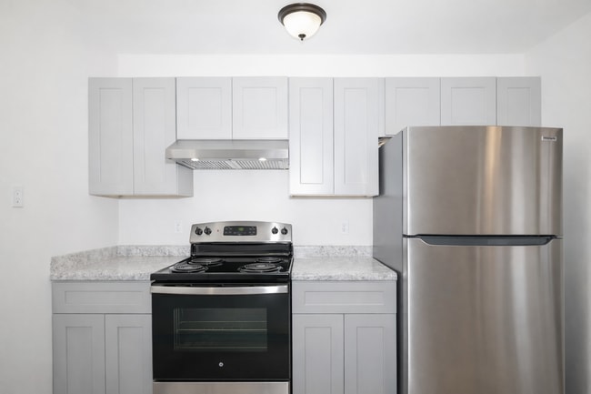 1601 Moline St in Stoughton, WI - Building Photo - Building Photo