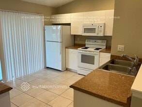 904 NE 5th Pl in Cape Coral, FL - Building Photo - Building Photo