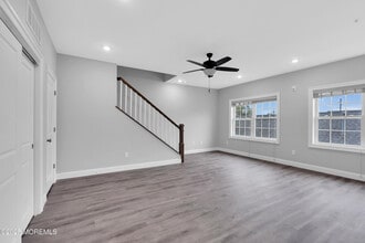 245 Parker Ave in Manasquan, NJ - Building Photo - Building Photo
