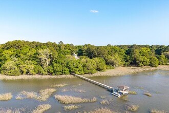 3906 Betsy Kerrison Pkwy in Johns Island, SC - Building Photo - Building Photo