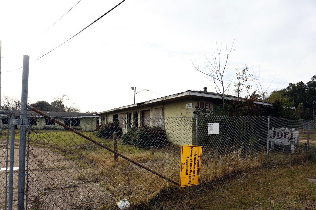 Joel Court Apartments in Mobile, AL - Foto de edificio