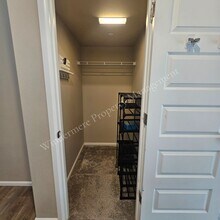 947 Baker Hts Lp in Bremerton, WA - Building Photo - Building Photo