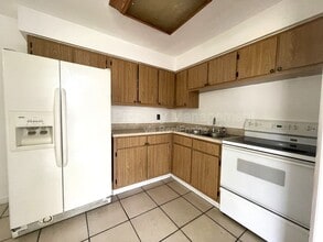 623 Joel Blvd in Lehigh Acres, FL - Building Photo - Building Photo