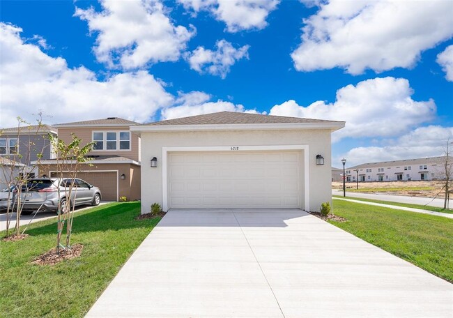 6218 SHAVASANA Rd in Clermont, FL - Foto de edificio - Building Photo