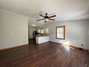726 Robertson Loop Rd in Clarkesville, GA - Building Photo - Building Photo