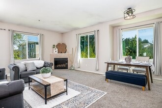 14915 38th Dr SE in Mill Creek, WA - Building Photo - Building Photo