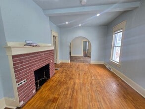406 Naymut St in Menasha, WI - Building Photo - Building Photo