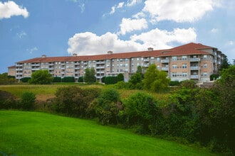 Brenwood Park Senior Apartments in Franklin, WI - Building Photo - Building Photo