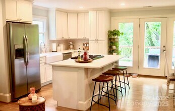 1911 Brookdale Ave in Charlotte, NC - Building Photo - Building Photo
