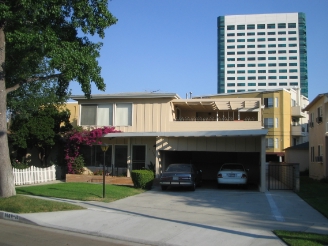 3808 W Heffron Dr in Burbank, CA - Building Photo