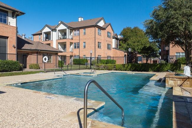 Skyway Villas in McKinney, TX - Building Photo - Building Photo