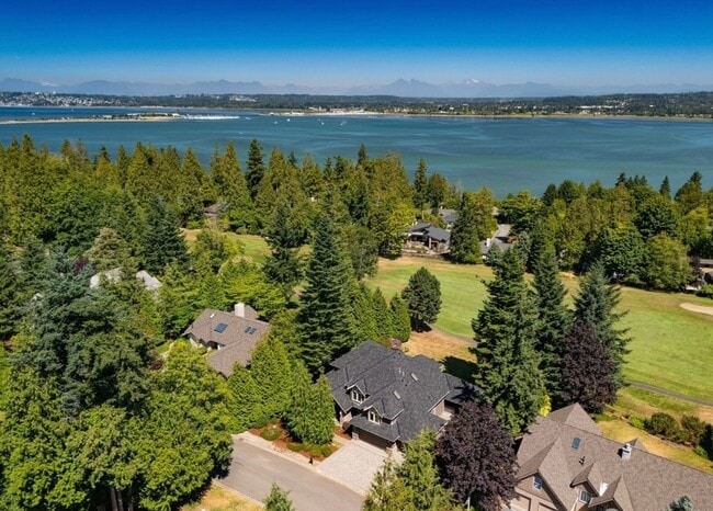 8798 Wood Duck Way in Blaine, WA - Building Photo - Building Photo