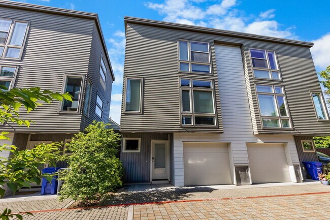 property at 1217 N Morgan St