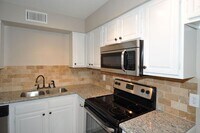 14107 Misty Meadow Ln photo'