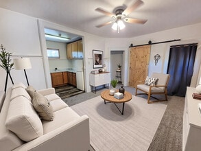 503 6th St N, Unit 7 in Wahpeton, ND - Building Photo - Building Photo