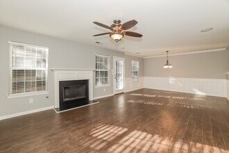 407 Hidden Creek Ct in Canton, GA - Building Photo - Building Photo
