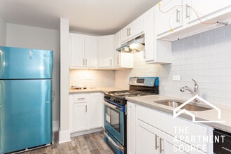 2922 W Logan Blvd, Unit GDN in Chicago, IL - Building Photo - Building Photo