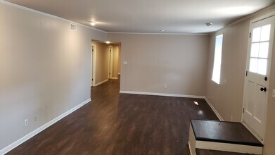 114 N Kilgore St, Unit Downtown offices in Kilgore, TX - Building Photo - Building Photo