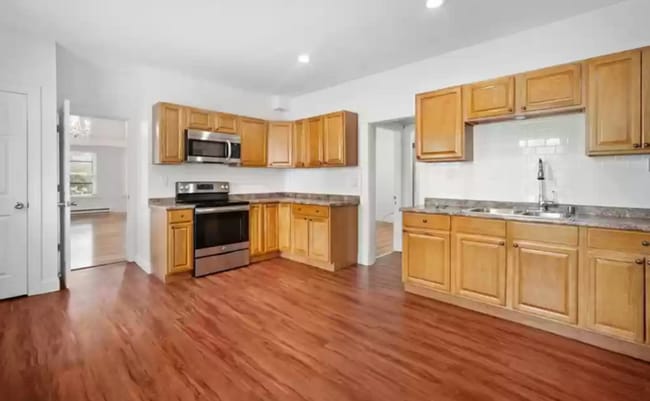 property at 40 Orchard St