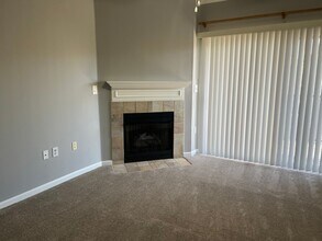 13506 Derry Glen Ct in Germantown, MD - Building Photo - Building Photo