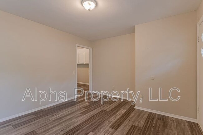 310 Piedmont Ave in Taylors, SC - Building Photo - Building Photo
