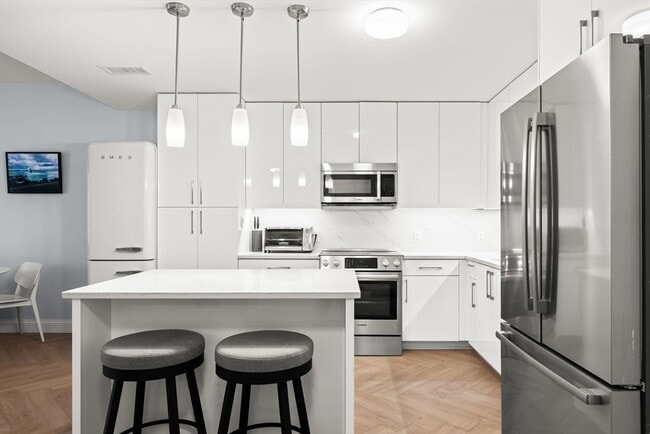 771 Harrison Ave in Boston, MA - Building Photo - Building Photo