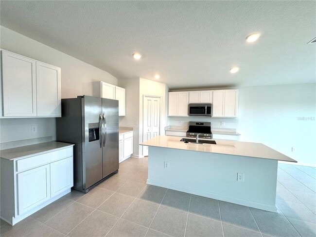 3476 Chinotto Dr in Lake Alfred, FL - Building Photo - Building Photo