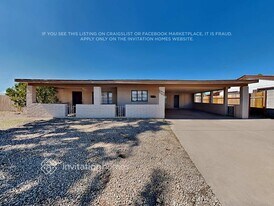 8222 N 30th Dr in Phoenix, AZ - Building Photo