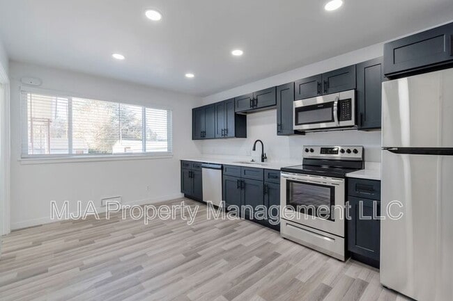 property at 2642-2642 S 800 E