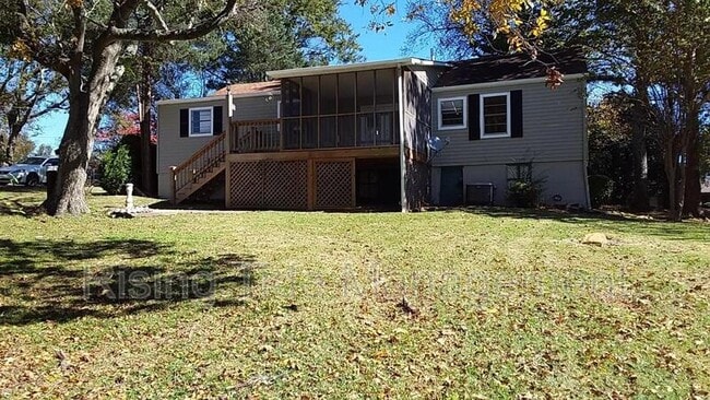 900 Lynn Dale Ln in Birmingham, AL - Building Photo - Building Photo