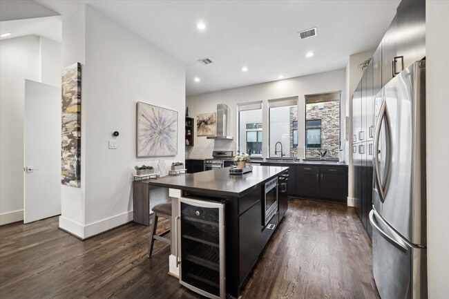 property at 1717 Silver St