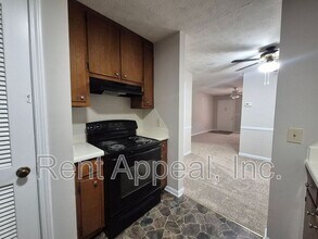 408 Waterbury Dr in Lawrenceville, GA - Building Photo - Building Photo