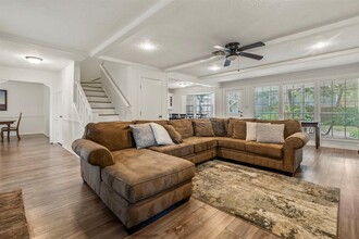 6503 Misty Creek Dr in Spring, TX - Building Photo - Building Photo