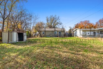 3408 S Hiram Ave in Wichita, KS - Foto de edificio - Building Photo