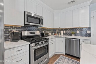 911 Beach Ave in Bradley Beach, NJ - Building Photo - Building Photo